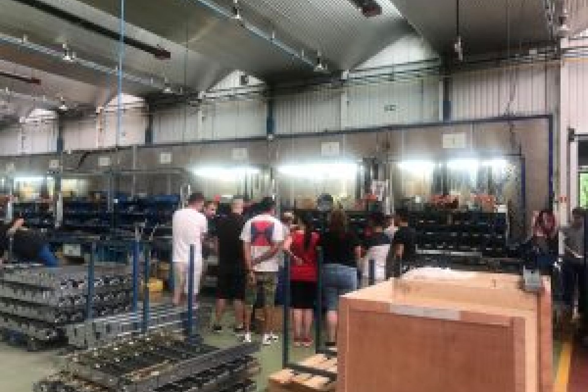 Trabajo en red. Personas del centro penitenciario de Martutene visitan KL Katealegaia