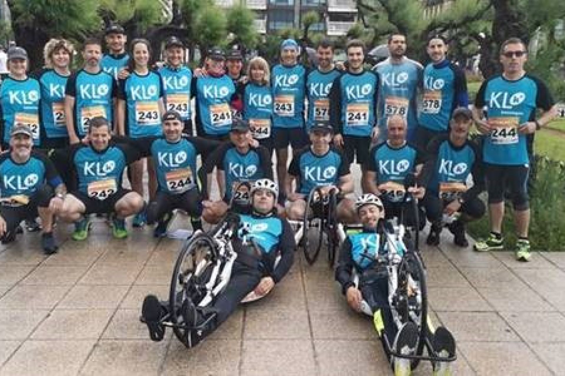KL katealegaia participa en la Carrera de Empresas con 6 equipos