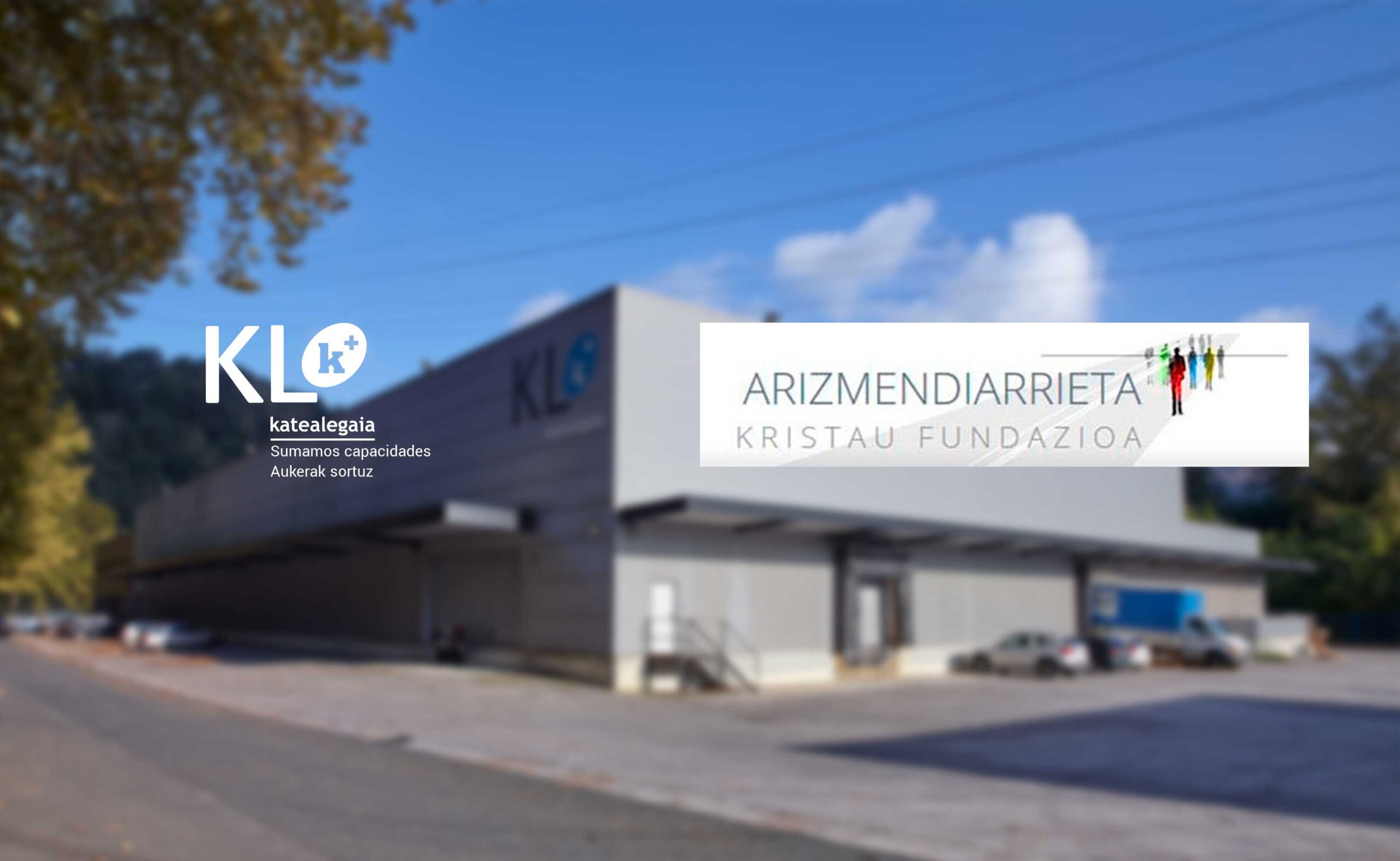 portada de KL y logos