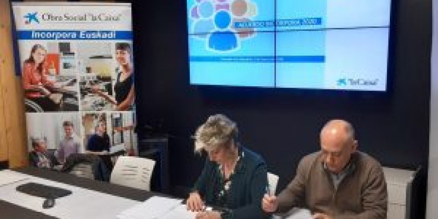 KL katealegaia firma el nuevo Convenio Incorpora de la Caixa