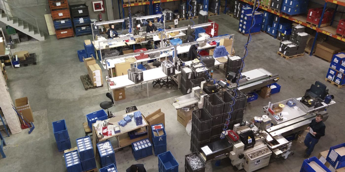 ABB Niessen y KL katealegaia refuerzan su colaboración industrial a largo plazo