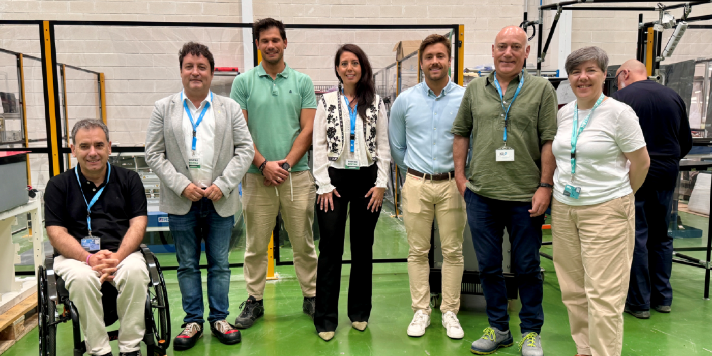 Azahara Domínguez diputatuaren bisita instituzionala KL katealegaia Zarautzera