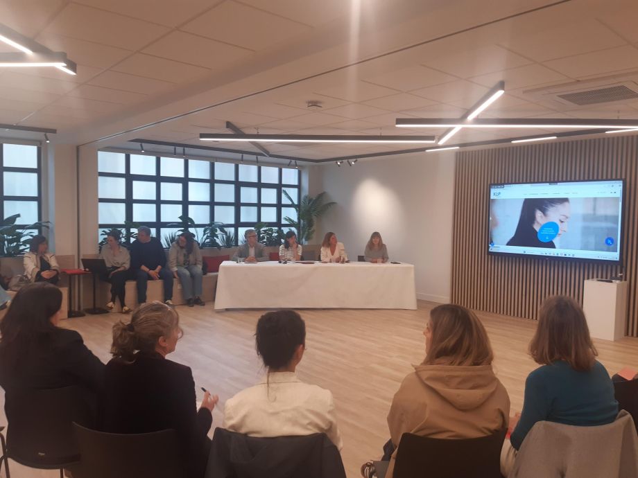 KL katealegaia participa en el consejo general Irun ekintzan 2025