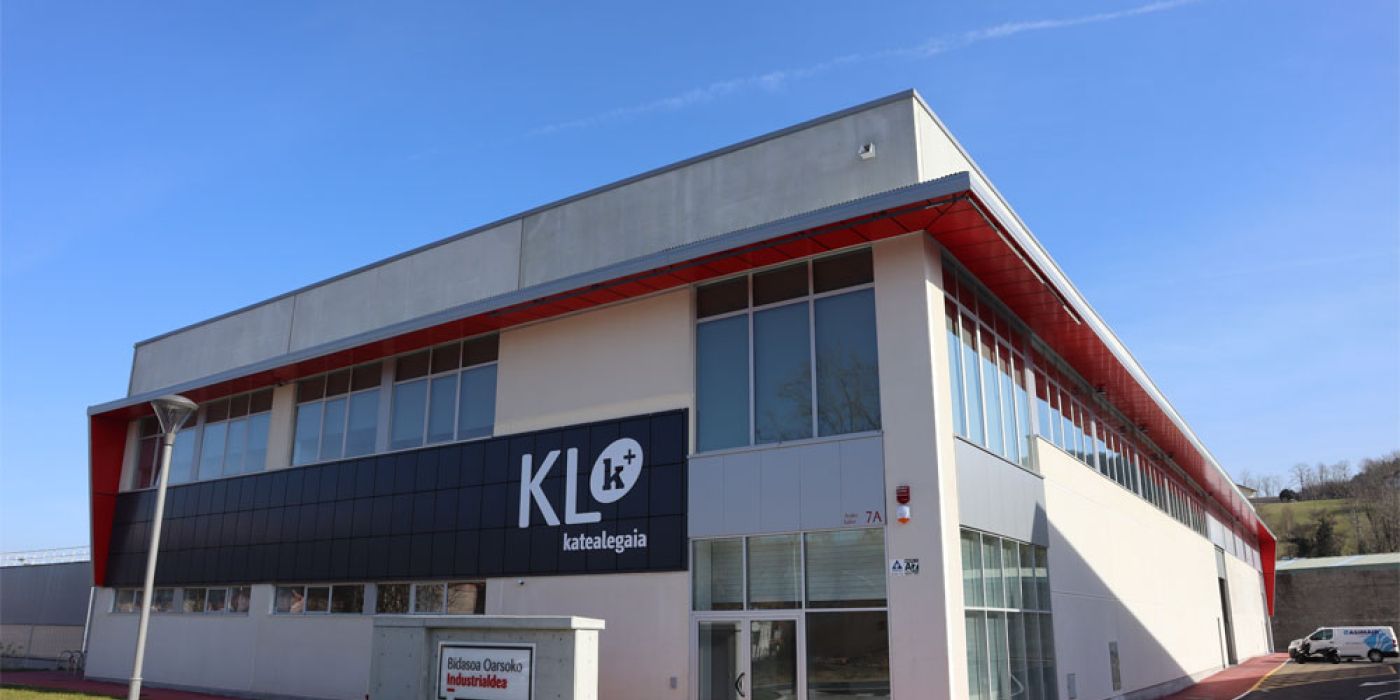 KL katealegaia estrena nuevo pabellón industrial en Irun
